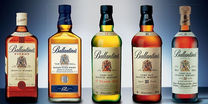 Giá rượu Ballantine’s sẽ biến động theo số năm rượu được ủ