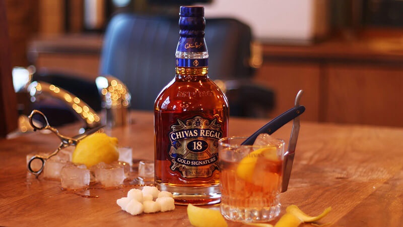 Chivas 18 là món quà đẳng cấp, sang trọng