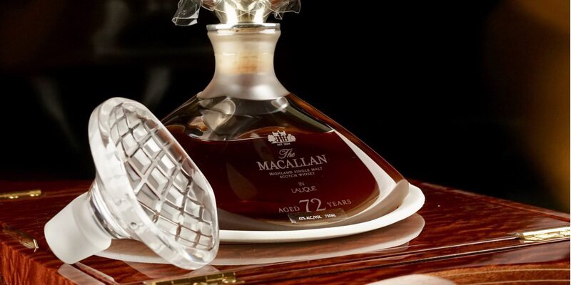 Rượu Macallan nổi tiếng với quy trình chưng cất thủ công