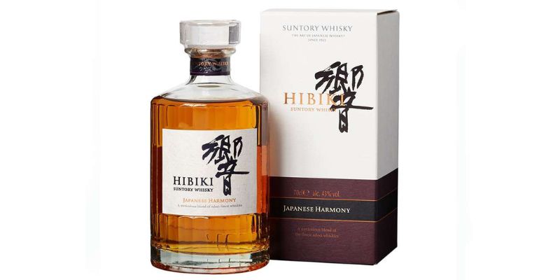 Hibiki Japanese Harmony là dòng blended whisky không ghi tuổi
