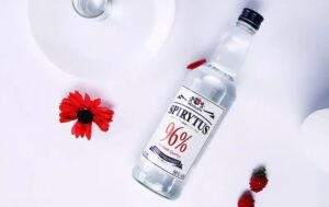 Spirytus Rektyfikowany là rượu mạnh nhất thế giới