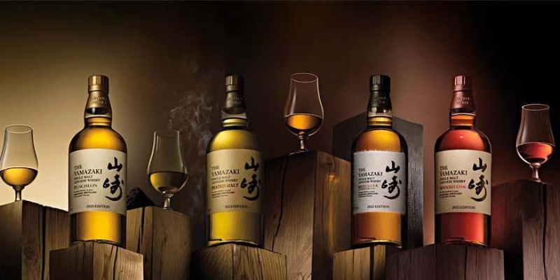 Rượu Yamazaki là dòng whisky đầu tiên được sản xuất tại Nhật
