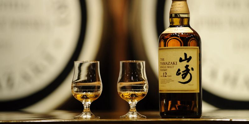 Rượu Yamazaki 12 năm tuổi mang đến một hương vị dễ uống