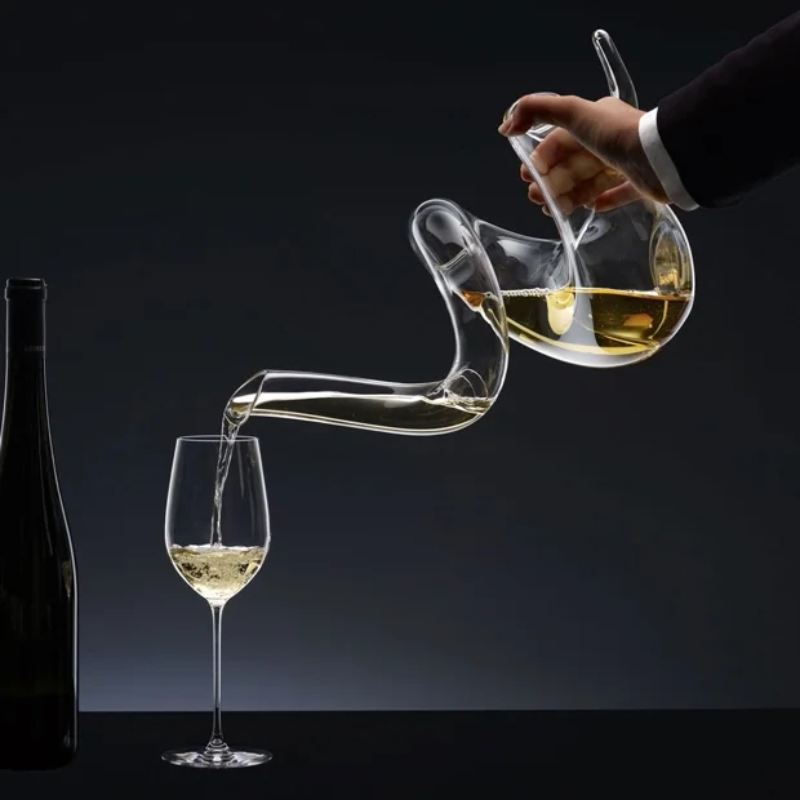 Có nhiều loại bình thở rượu vang với thiết kế và mức giá đa dạng