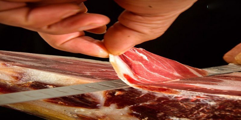 Cần phải bảo quản kỹ thịt heo muối Iberico khi không sử dụng hết