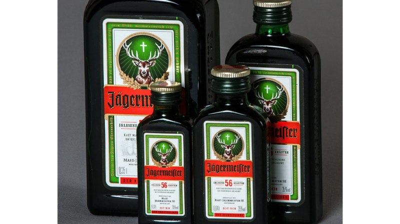 Rượu Jagermeister giá bao nhiêu tùy thuộc vào dung tích