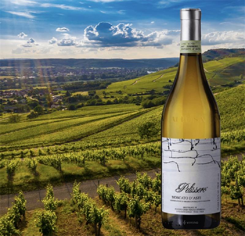 Moscato d’Asti có giá khoảng 350.000 - 550.000 VNĐ